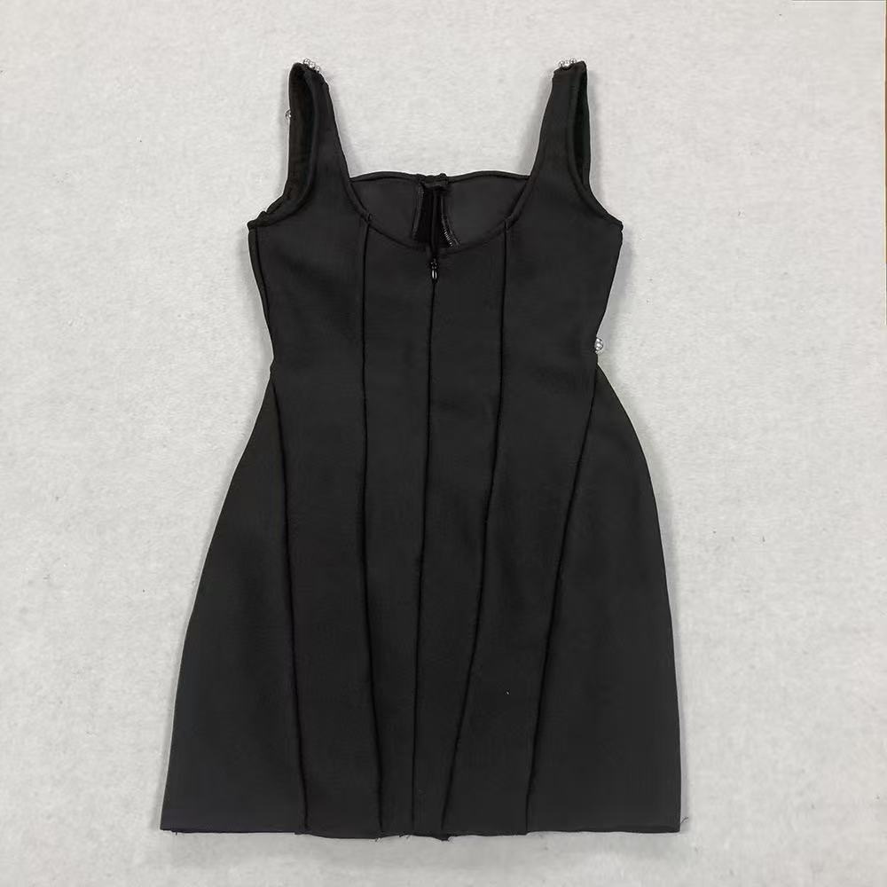 UNIKCOSA NoirFit Suspender Waist Cinching Mini Skirt 💫