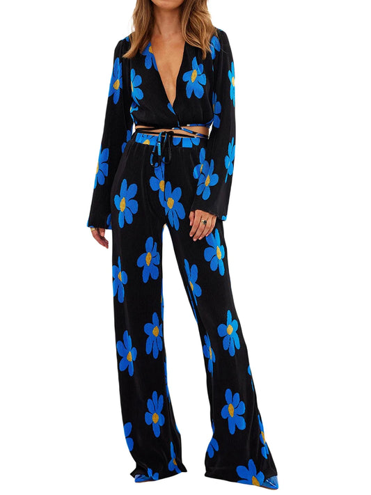 UNIKCOSA BloomEase Floral Pleated Two-Piece Set for Women 🌺