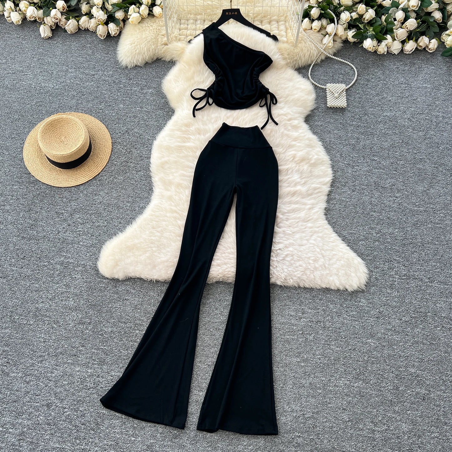 Summer Casual 2 Piece Set For Women One-shoulder Bandage Top And High Waist Set Jogging Suits Wholesale