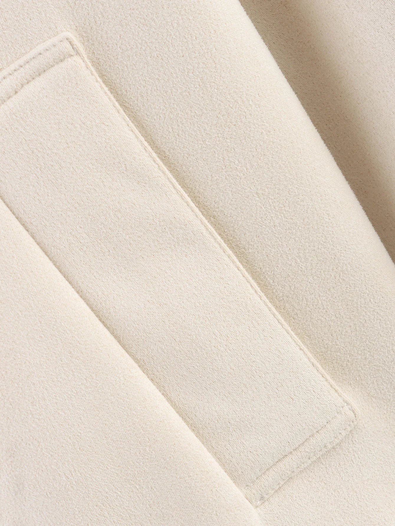 UNIKCOSA RetroMuse Stand-Collar Short Coat Women Edition 💫