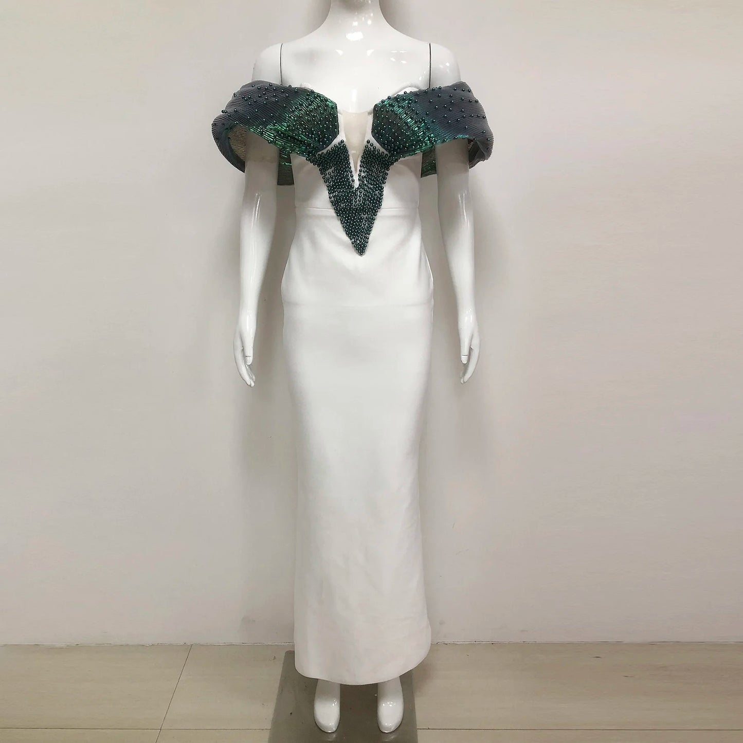 UNIKCOSA LuxeEase Evening Gown Beaded Maxi Dress Black 💫