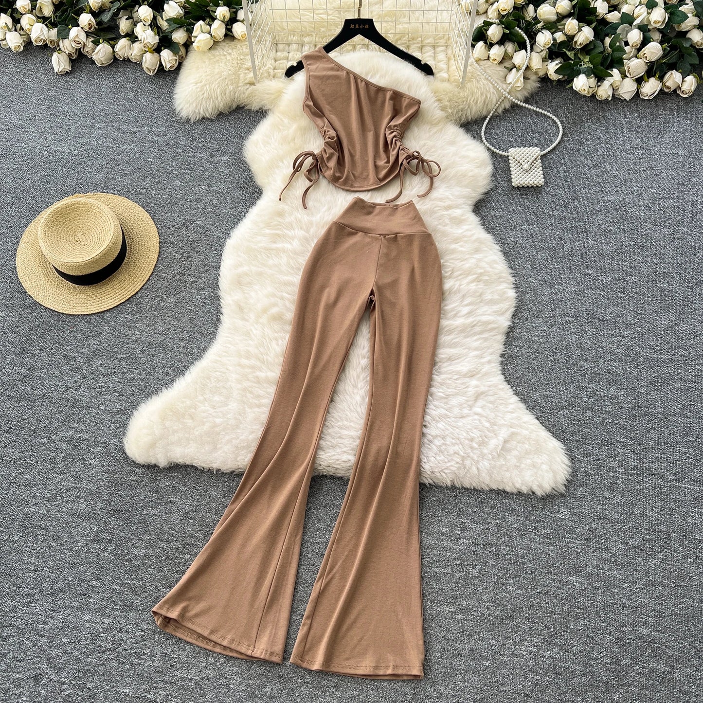 Summer Casual 2 Piece Set For Women One-shoulder Bandage Top And High Waist Set Jogging Suits Wholesale