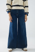 Super wide leg jeans in mid-wash