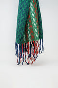 Houndstooth design Scarf in green and red