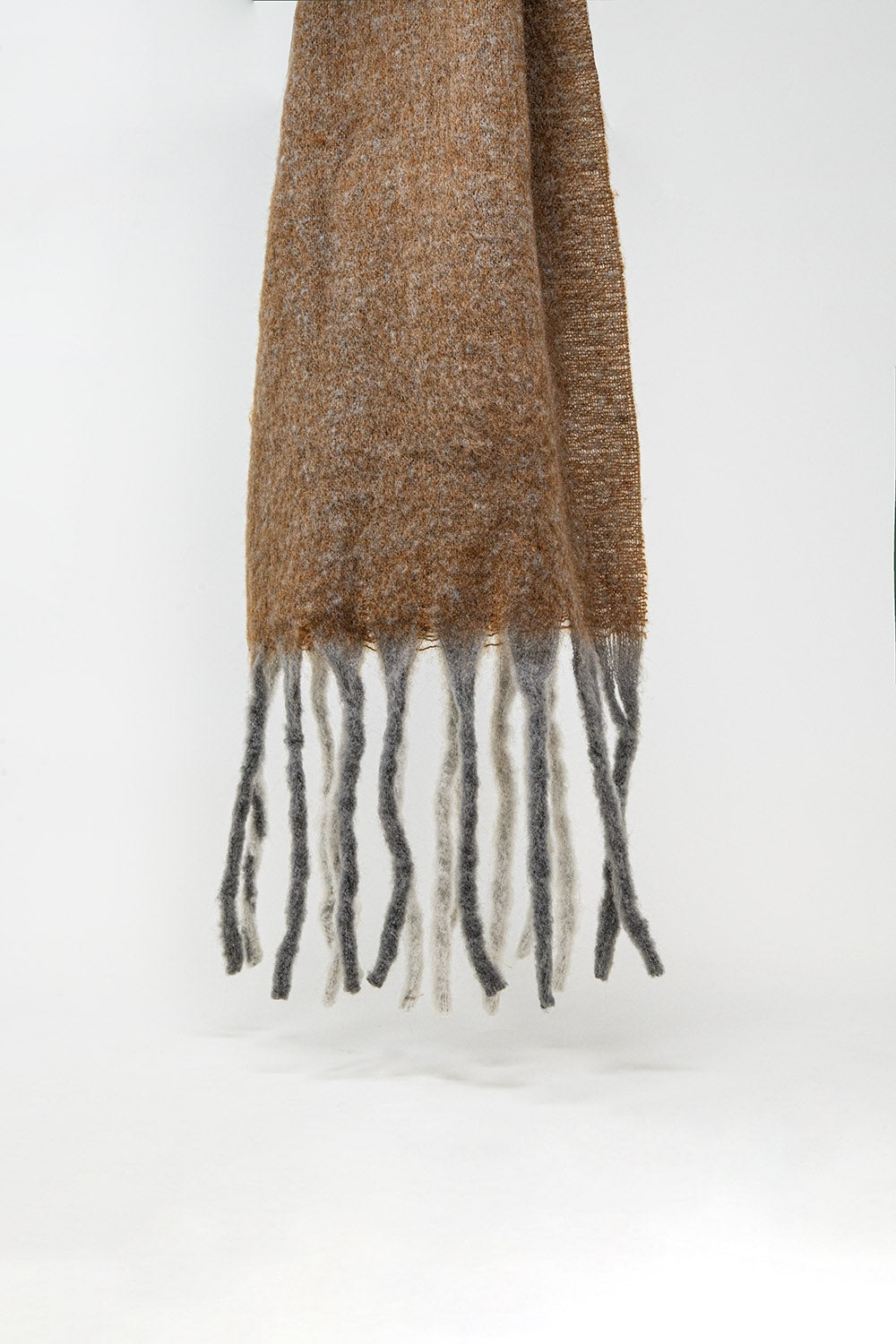 Chunky knit scarf in brown color block with fringes