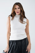 Sleeveless fine knit wool sweater in ecru