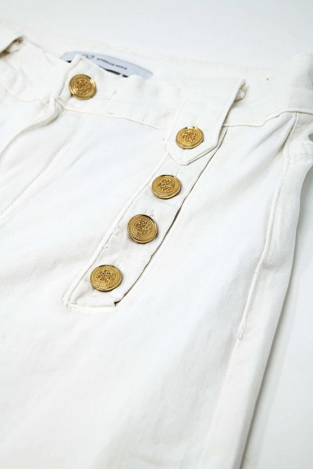 Straight Jeans With Gold Buttons At the Side in White