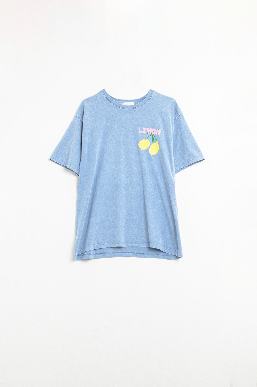 relaxed blue t-shirt with lemon print