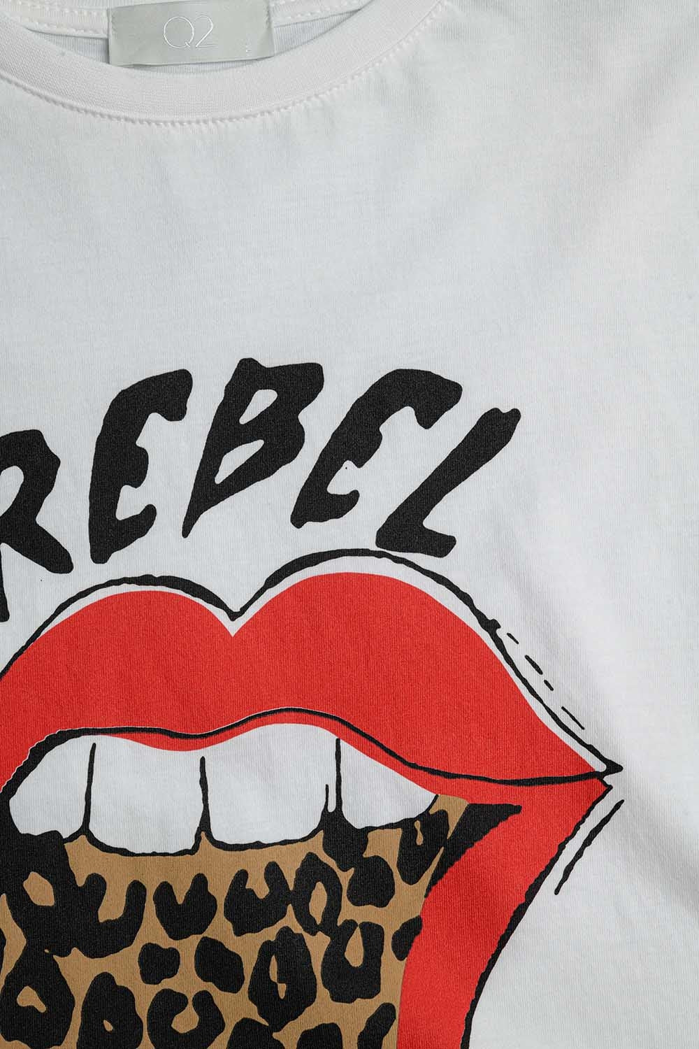 Relaxed White T-shirt With Rebel and Lips Graphic Print