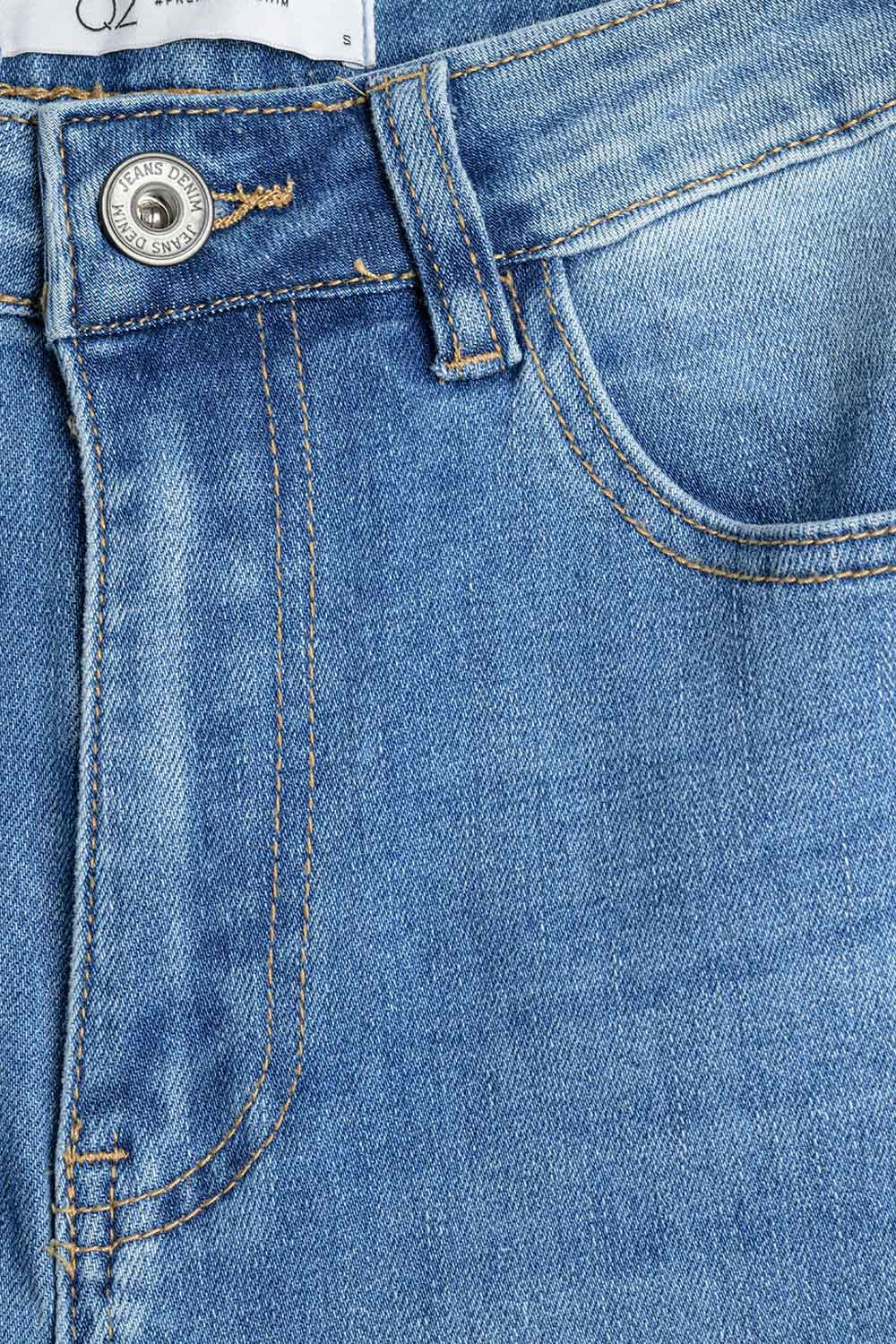 medium wash straight fit on cuffed hem jeans
