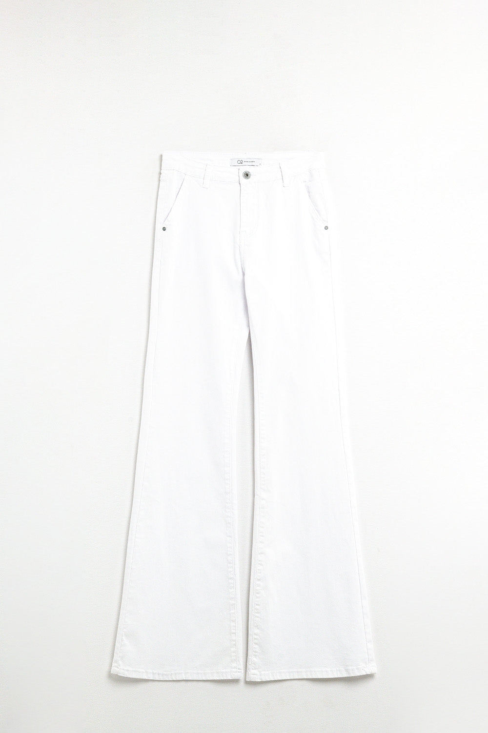 Comfy Stretcy White Flared Pants