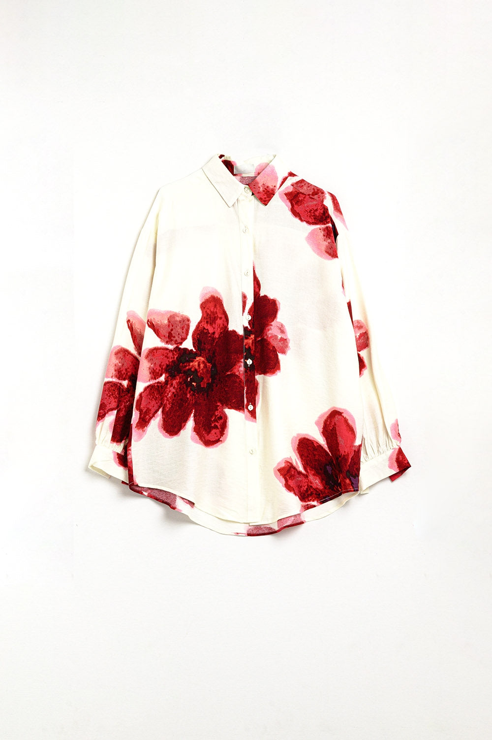 Relaxed Shirt in Beige With Red Tropical Flower Print in Red