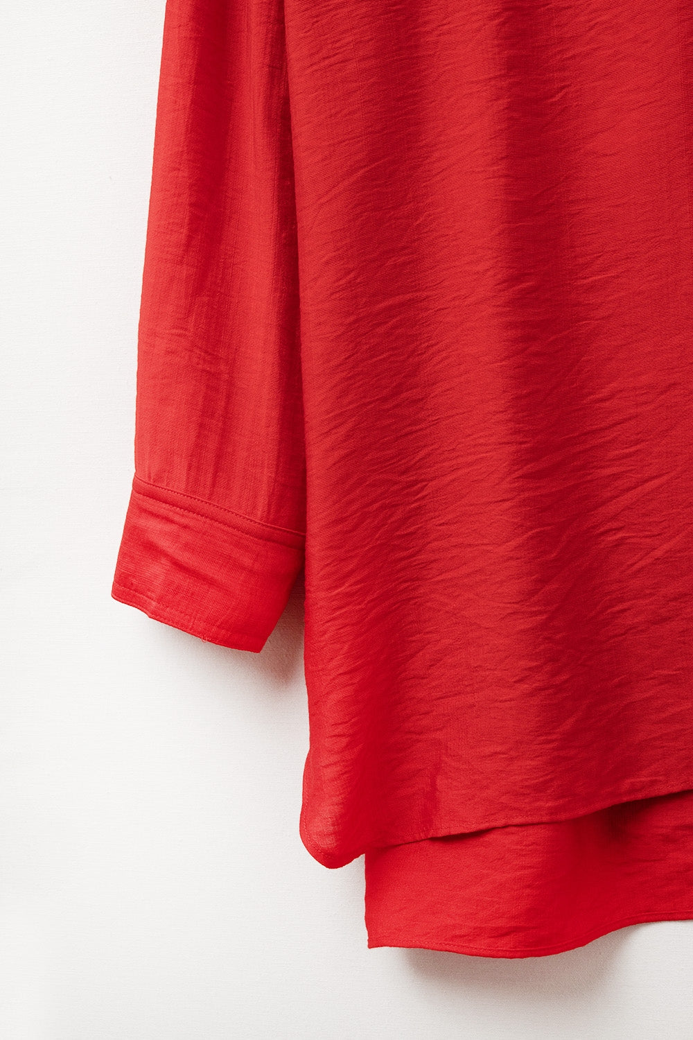 relaxed fit Red Shirt 3/4 Sleeves and High Low Hem