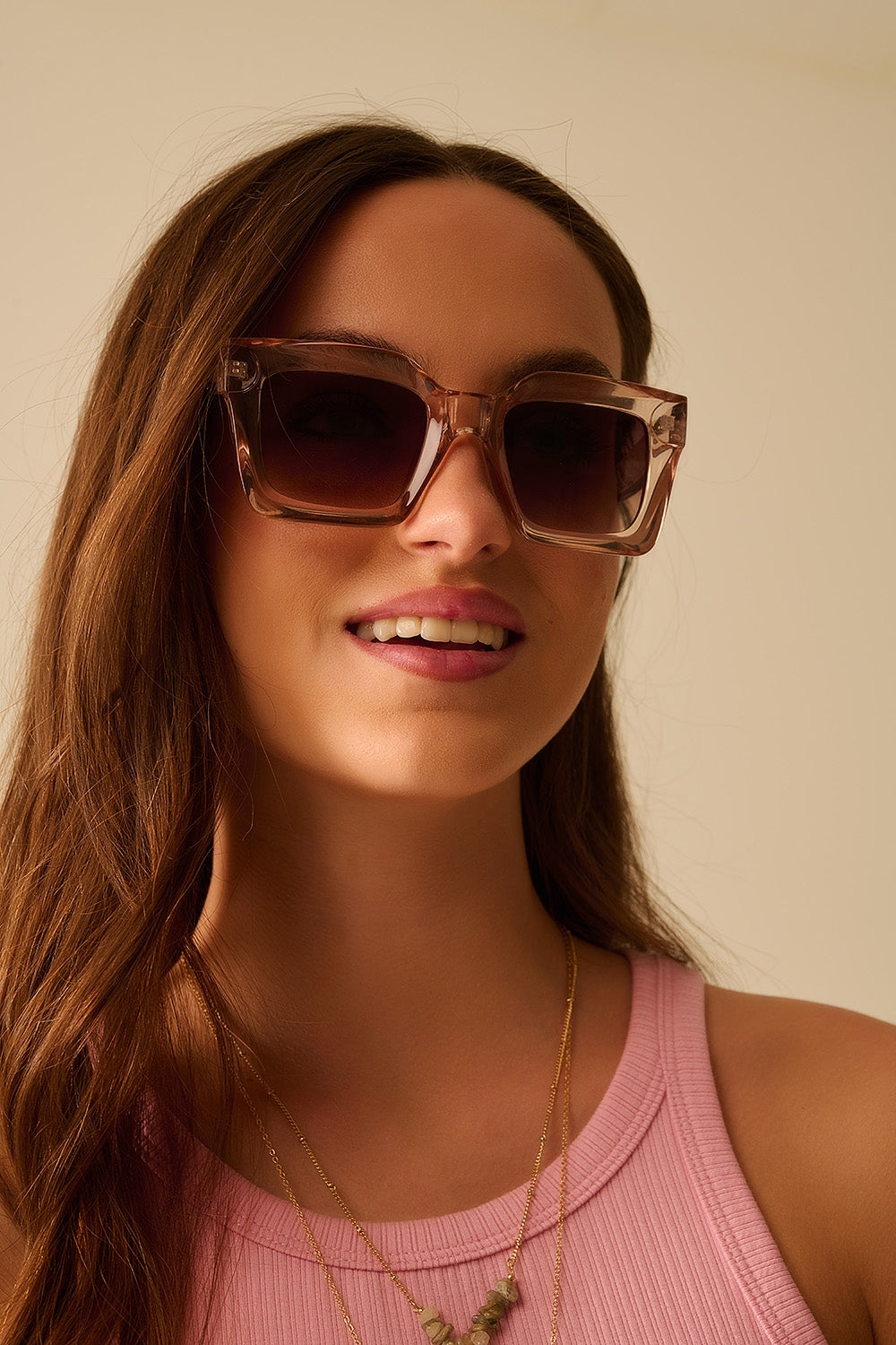 90s Squared Sunglasses in beige