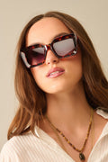 90s Squared Sunglasses in brown