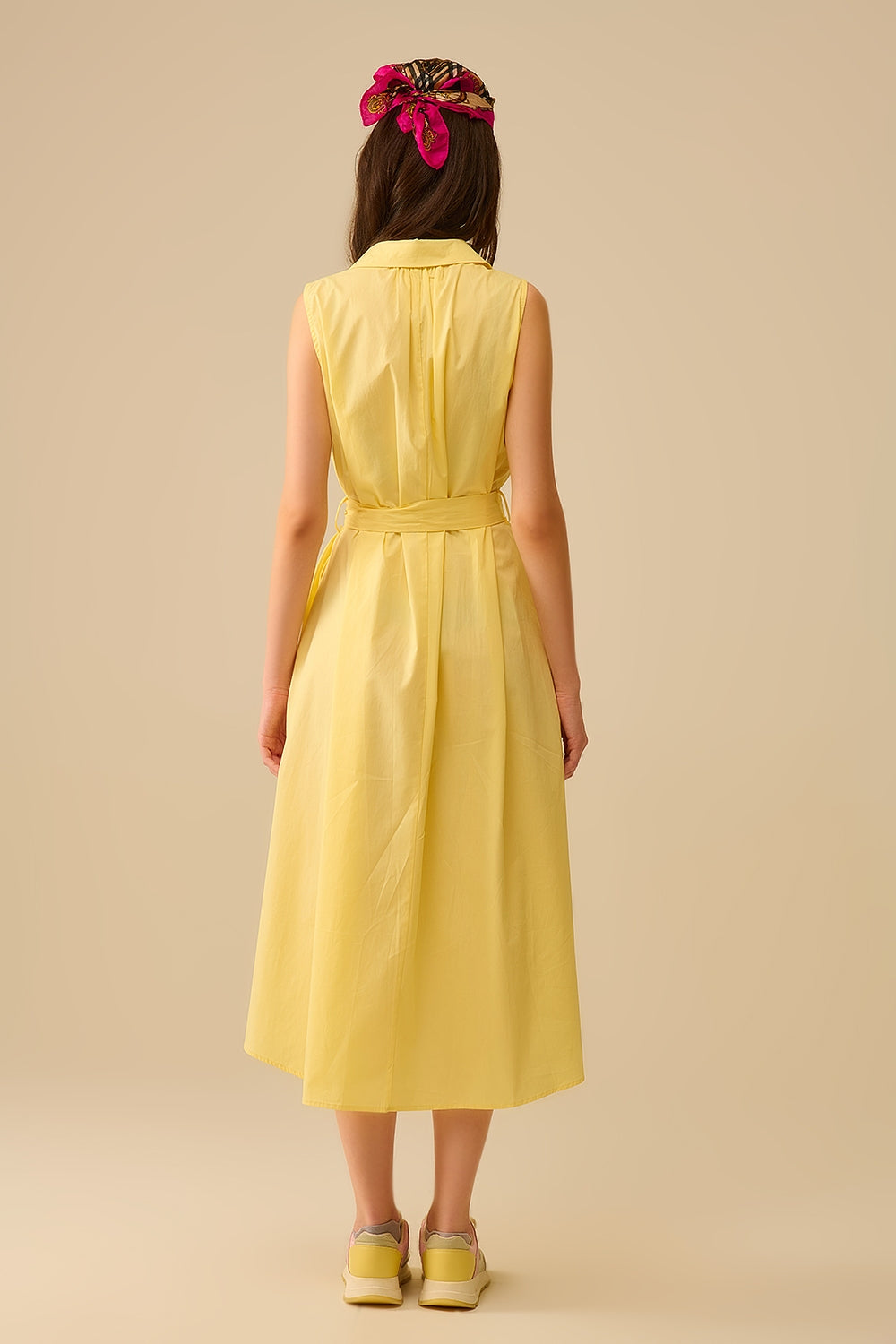 UNIKCOSA Yellow poplin midi dress with silver heart-shaped buttons