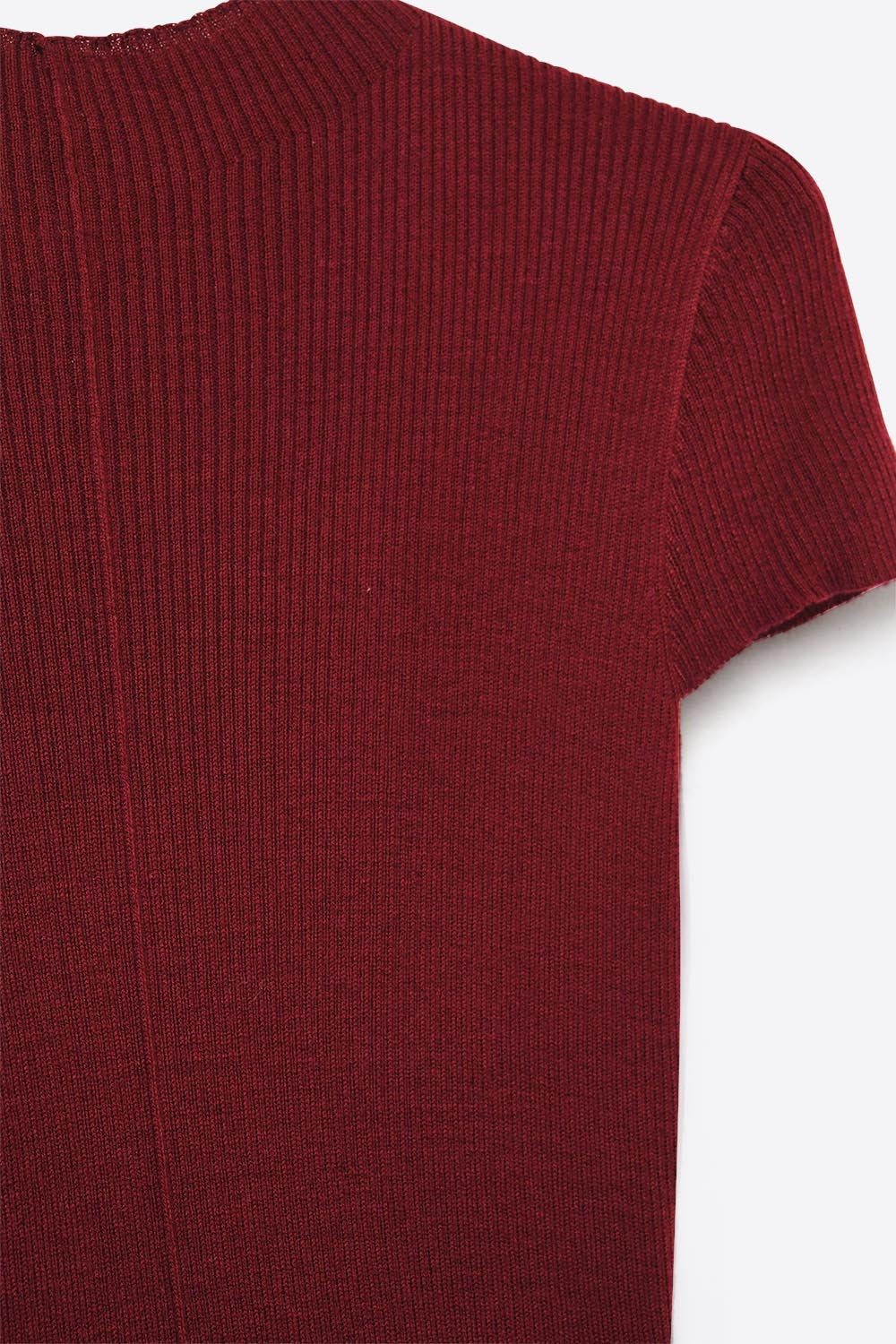 Knitted Rib Featherweight Tuckable sweater in Burgundy
