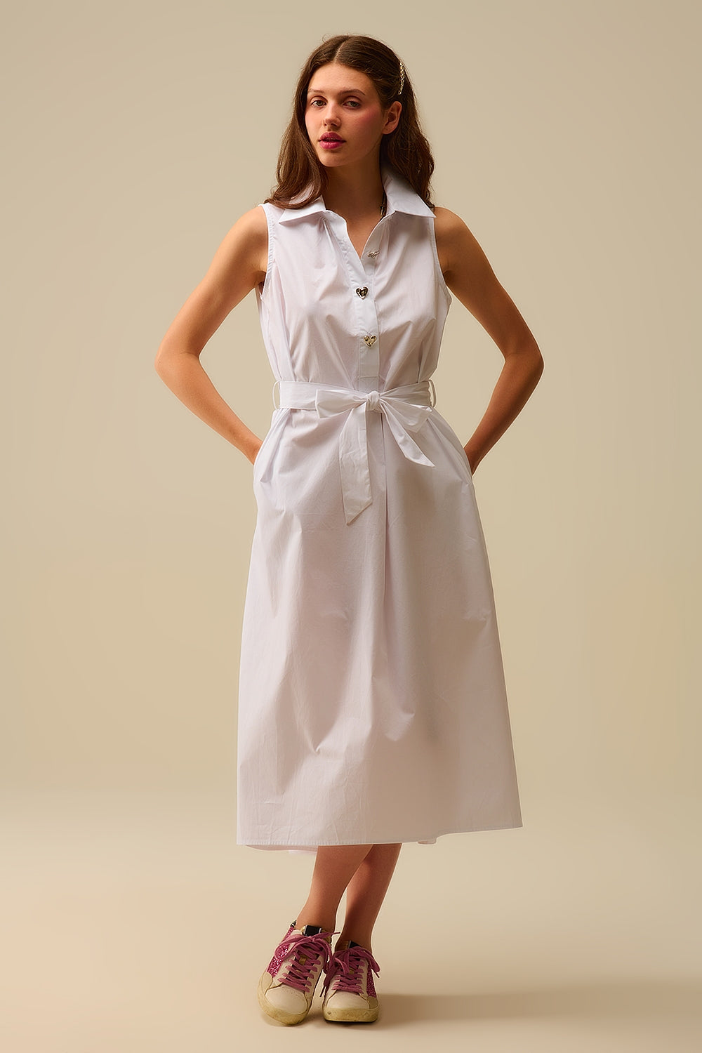 White poplin midi dress with silver heart-shaped buttons