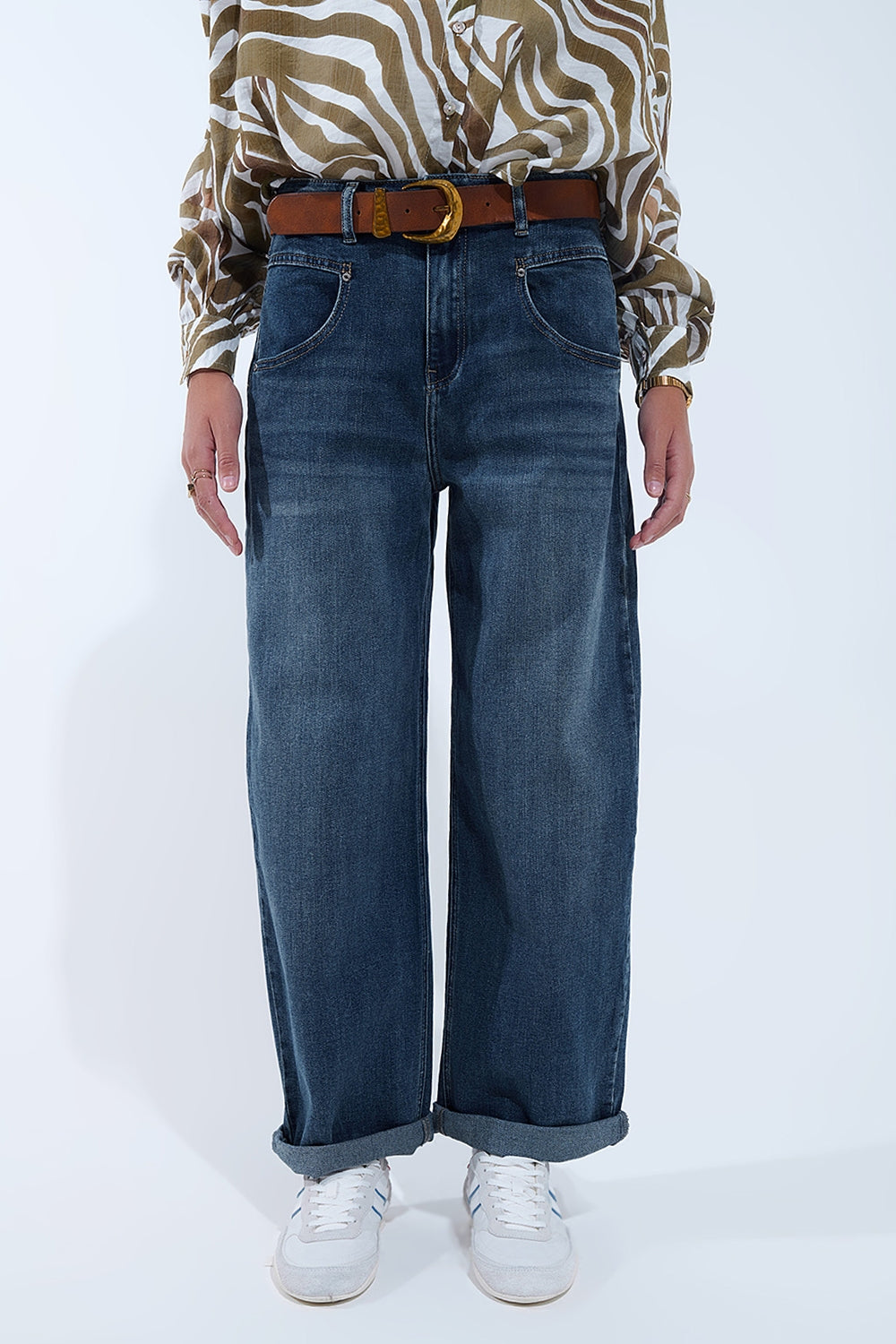 UNIKCOSA dark blue vintage-wash wide-leg jeans