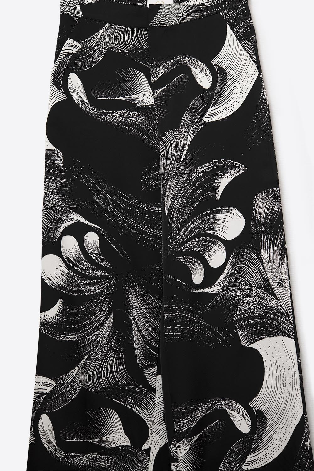 Elegant Printed Black Wide-Leg Pants in satin fabric