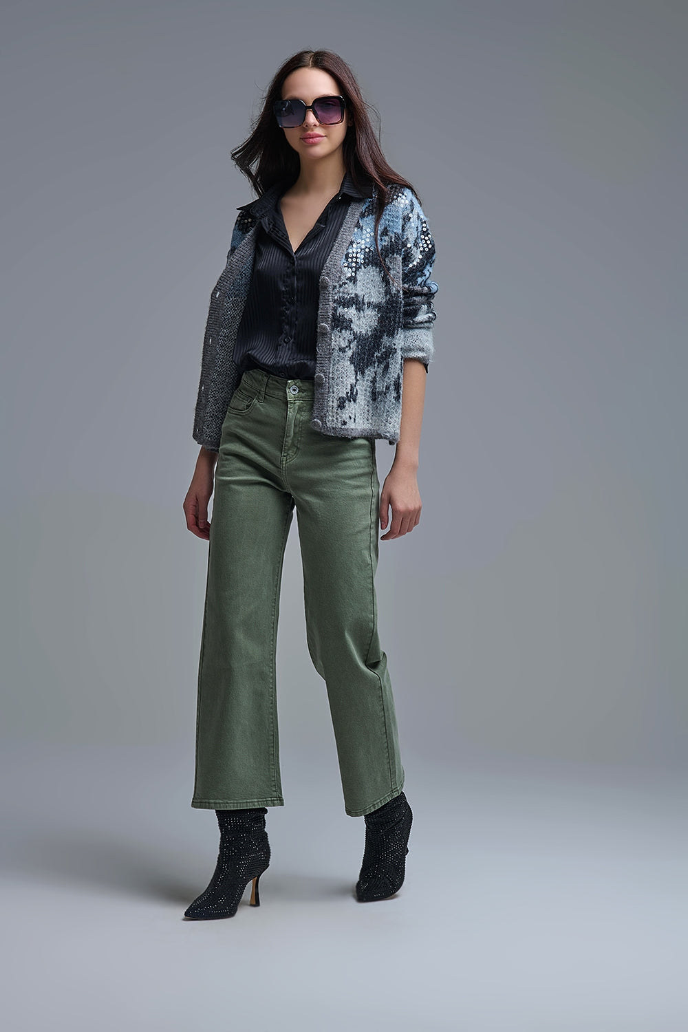 Wide leg jeans in khaki green