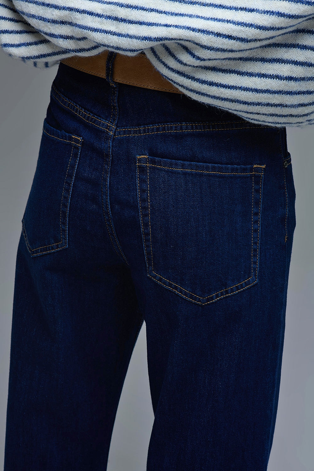 High-Waisted Dark Blue wide leg Jeans with Folded Hems