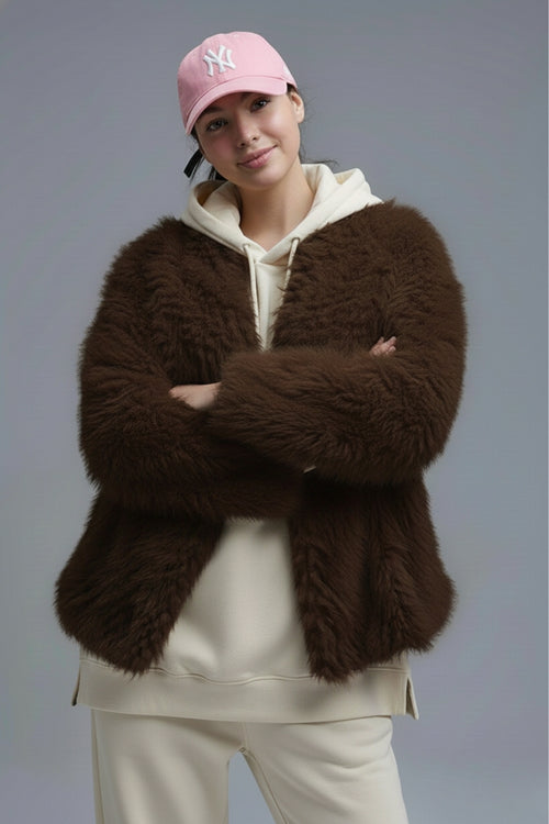 Chic brown Faux Fur Jacket with a wide neck