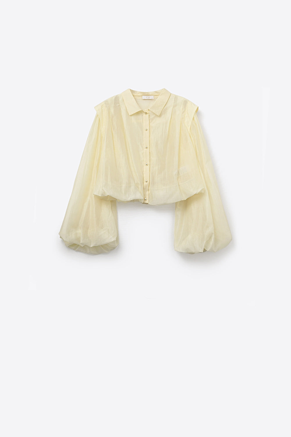 Tencel Silk Blouse in cream with Balloon Sleeves and nacar Buttons