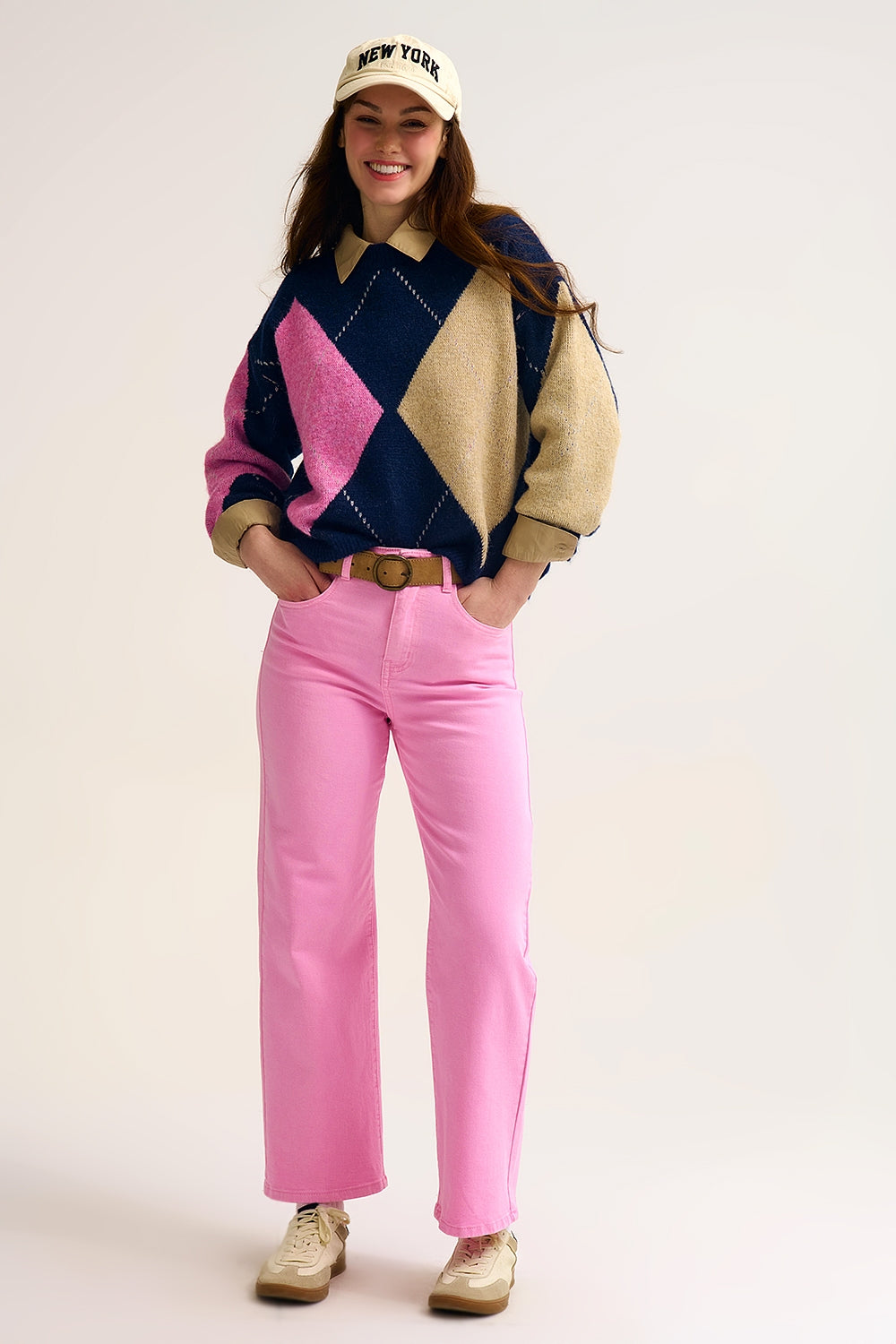 Cropped wide leg jeans in bubblegum pink