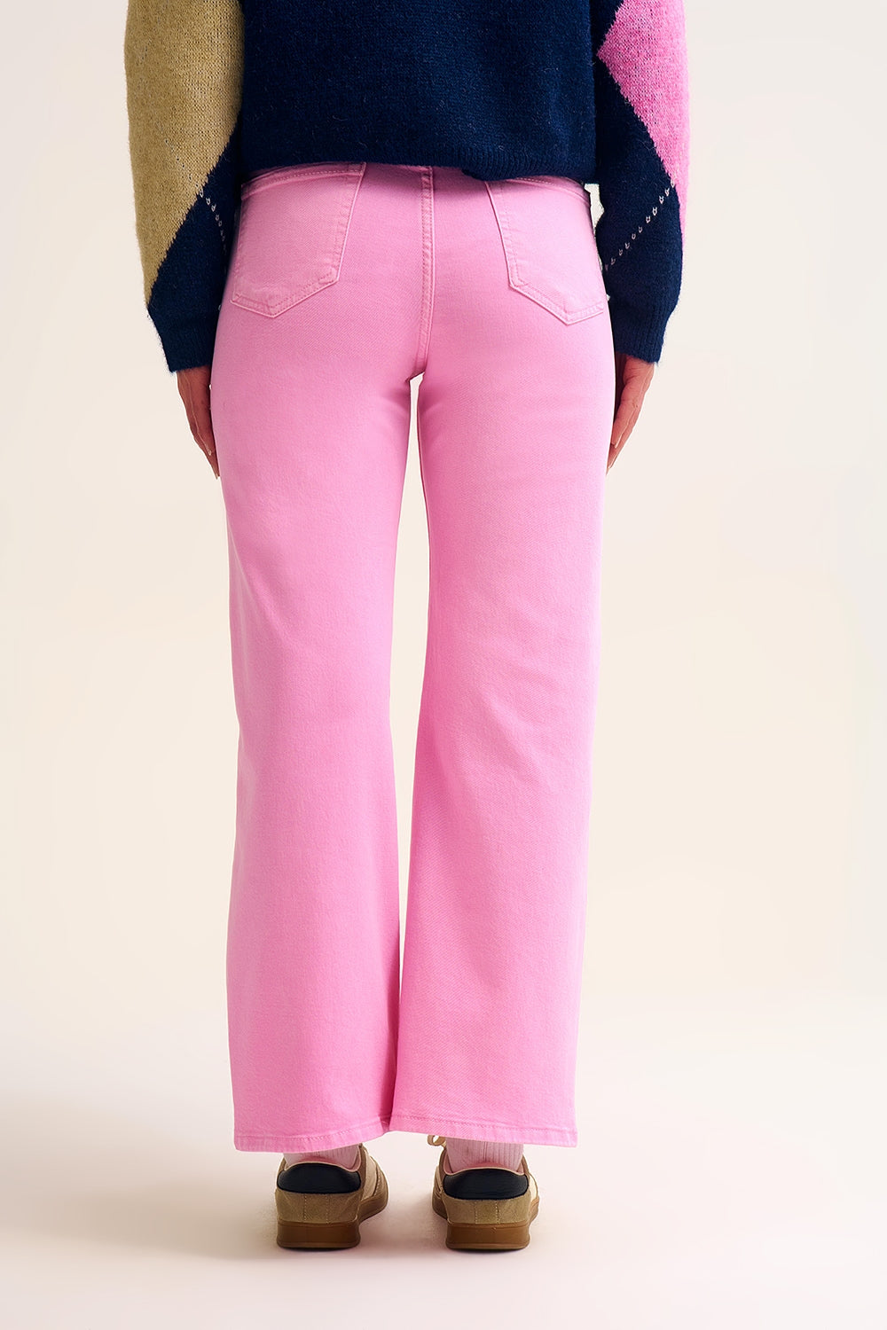Cropped wide leg jeans in bubblegum pink