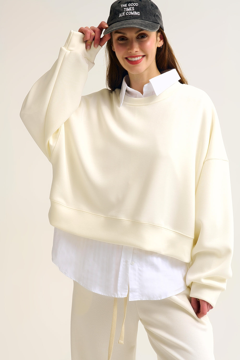 Crew Neck Dropped Shoulder Basic Sweatshirt in Cream