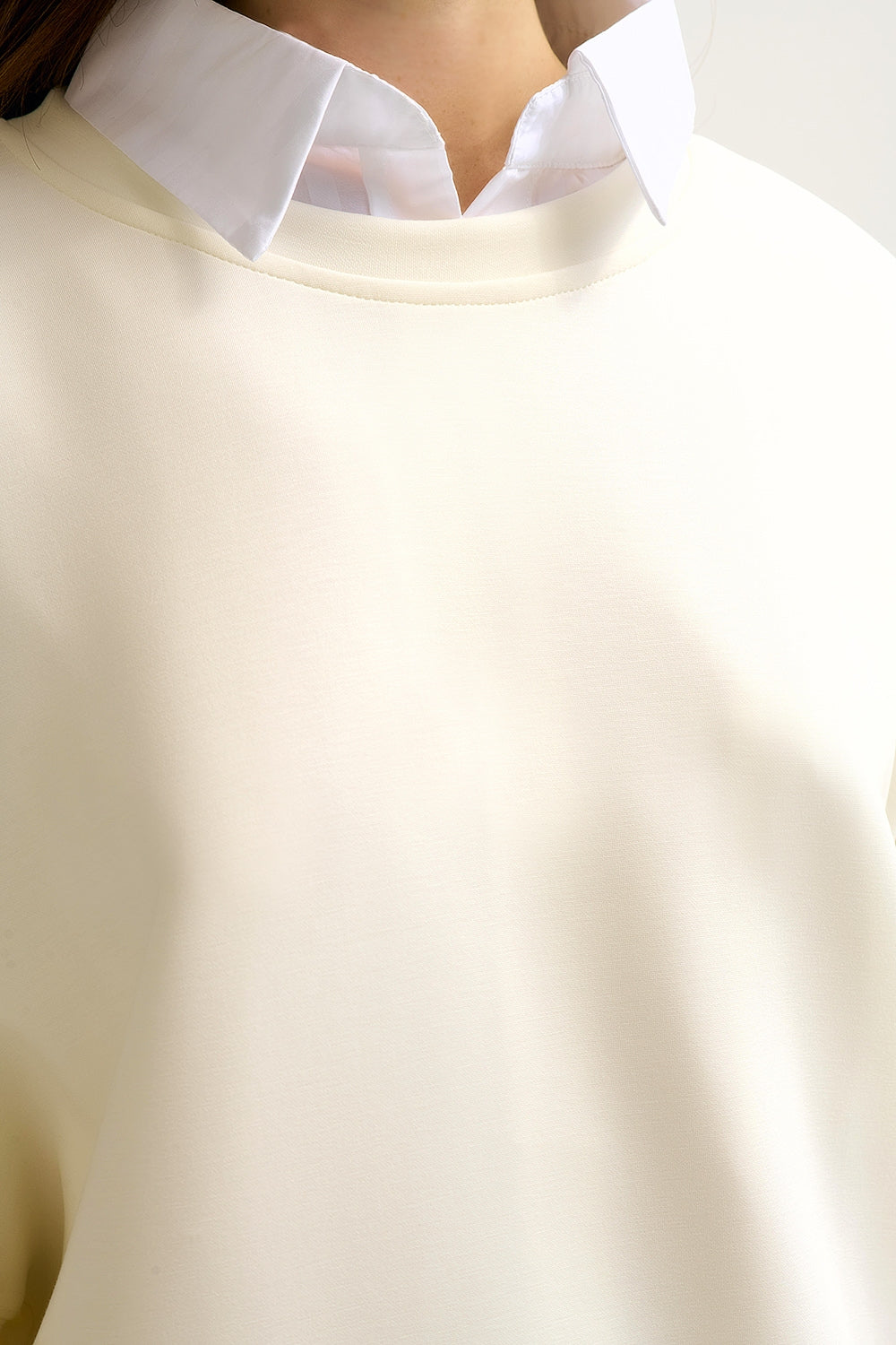 Crew Neck Dropped Shoulder Basic Sweatshirt in Cream
