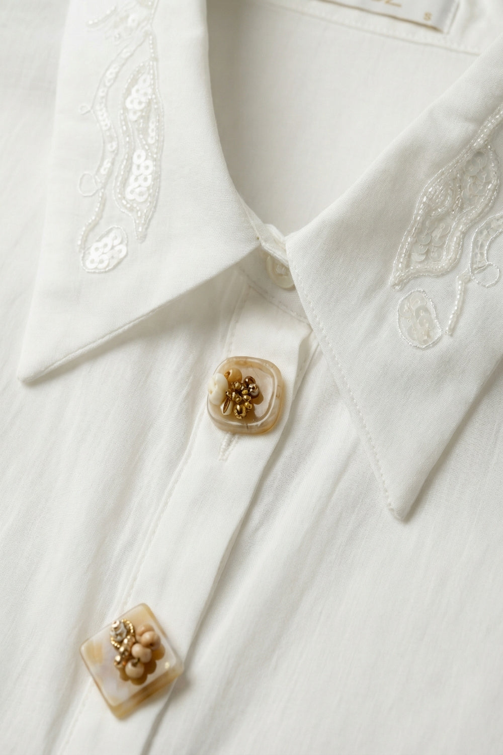 White Button-Front Shirt with Embroidered sequin Collar
