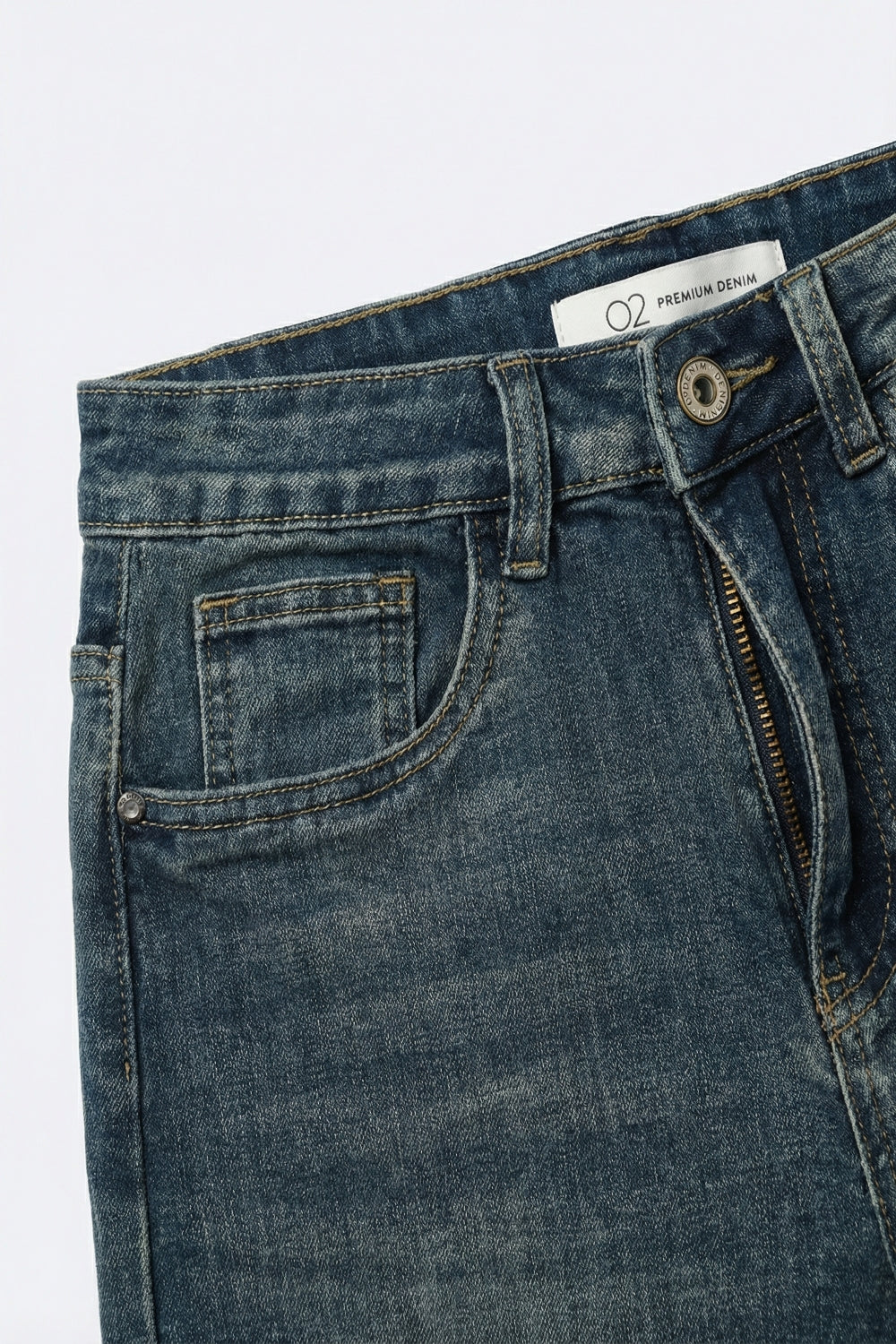 Everyday Denim Straight-Leg Jeans in mid wash blue