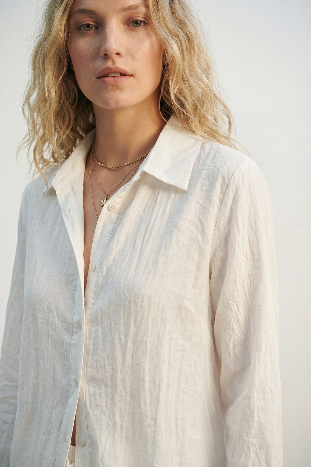 Lightweight Crinkled Shirt with Relaxed Silhouette in cream