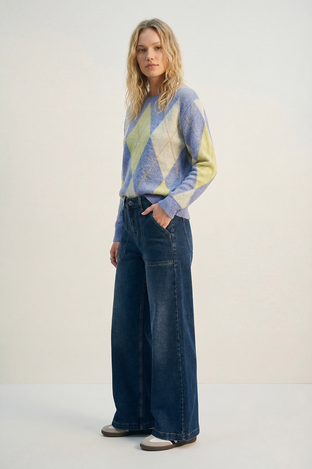 Wide-Leg Denim Jeans with Utility Patch Pockets