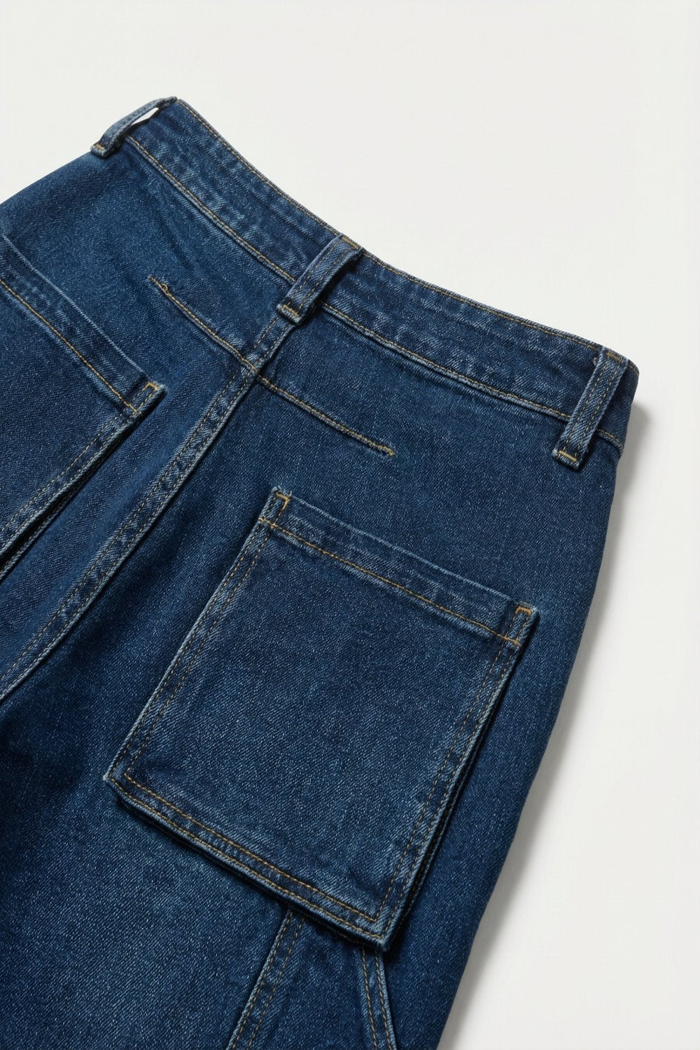 Classic Blue Denim Wide-Leg Jeans with Seam
