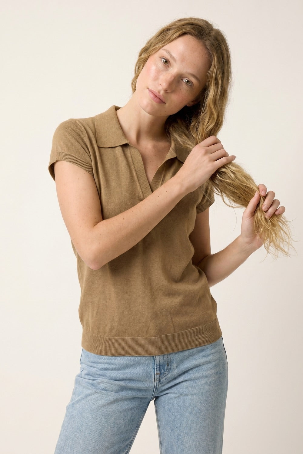 Camel fine Knit Polo Top with Short Sleeves