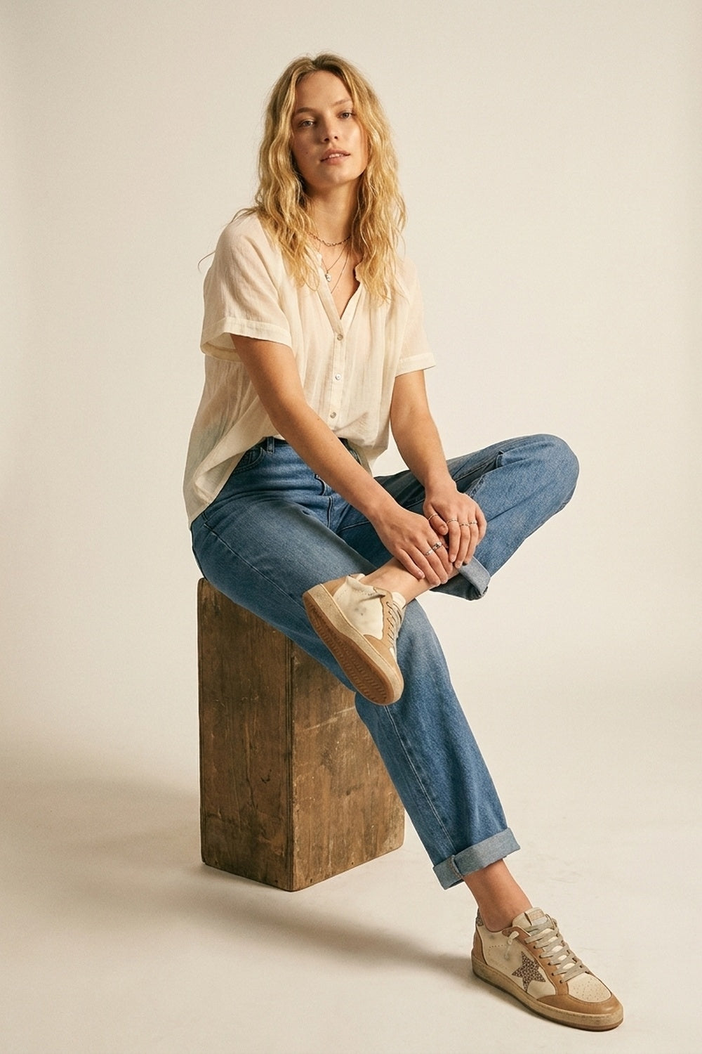 Classic Blue Straight-Leg Denim Jeans with mid waist