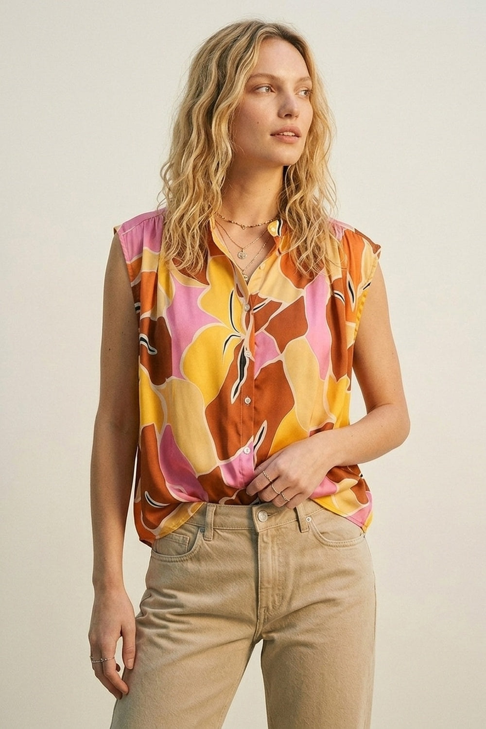 Tropical Print Button-Front Sleeveless Blouse in orange Warm Tones