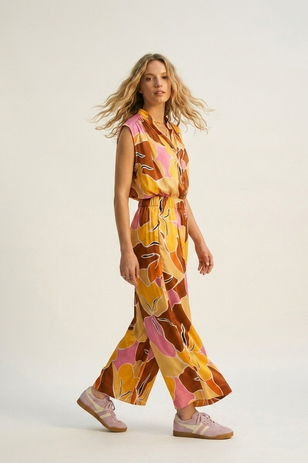 Tropical Print Button-Front Sleeveless Blouse in orange Warm Tones
