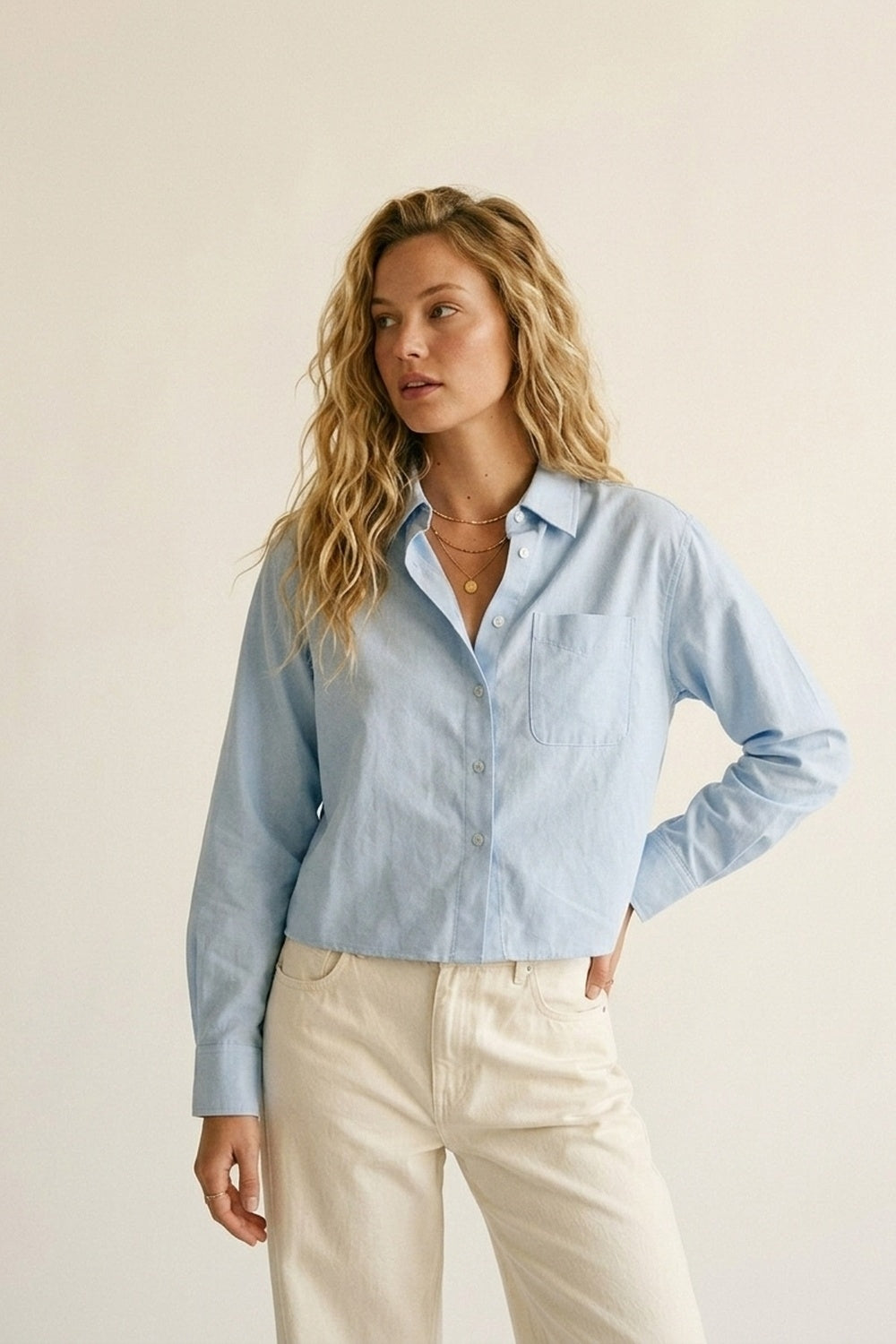 Light Blue Button-Front cropped Shirt in cotton fabric