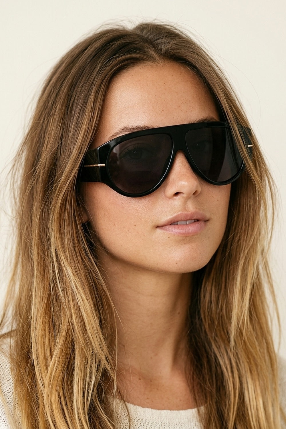 Black Oversize Shield Frame Gold Trim Aviator Sunglasses