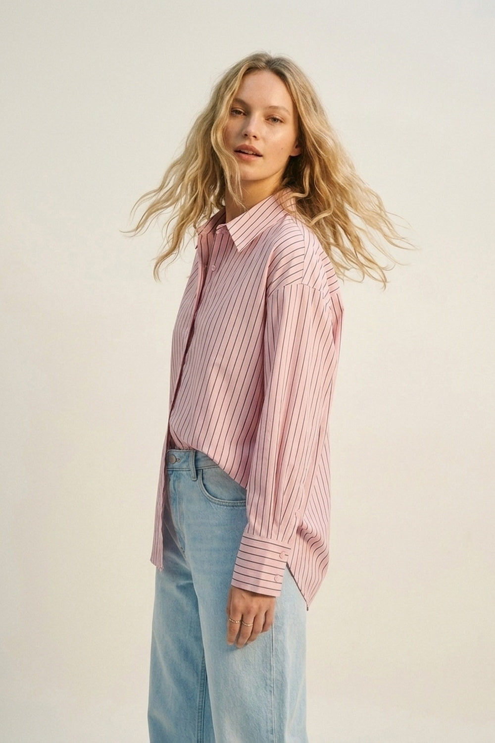 UNIKCOSA Stripe Lightweight long Shirt in Light Pink
