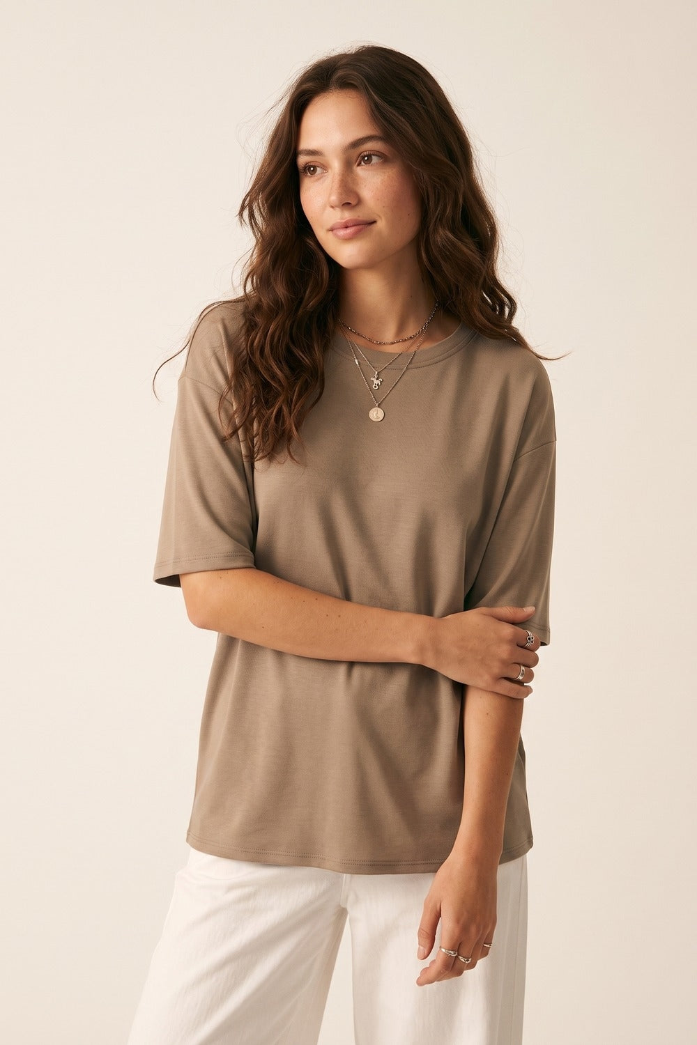 UNIKCOSA Relaxed Fit Basic Crewneck sweatshirt in camel