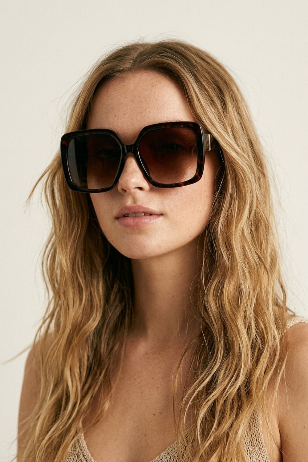 UNIKCOSA Brown Tortoiseshell Oversize Square Frame Gradient Lens Sunglasses