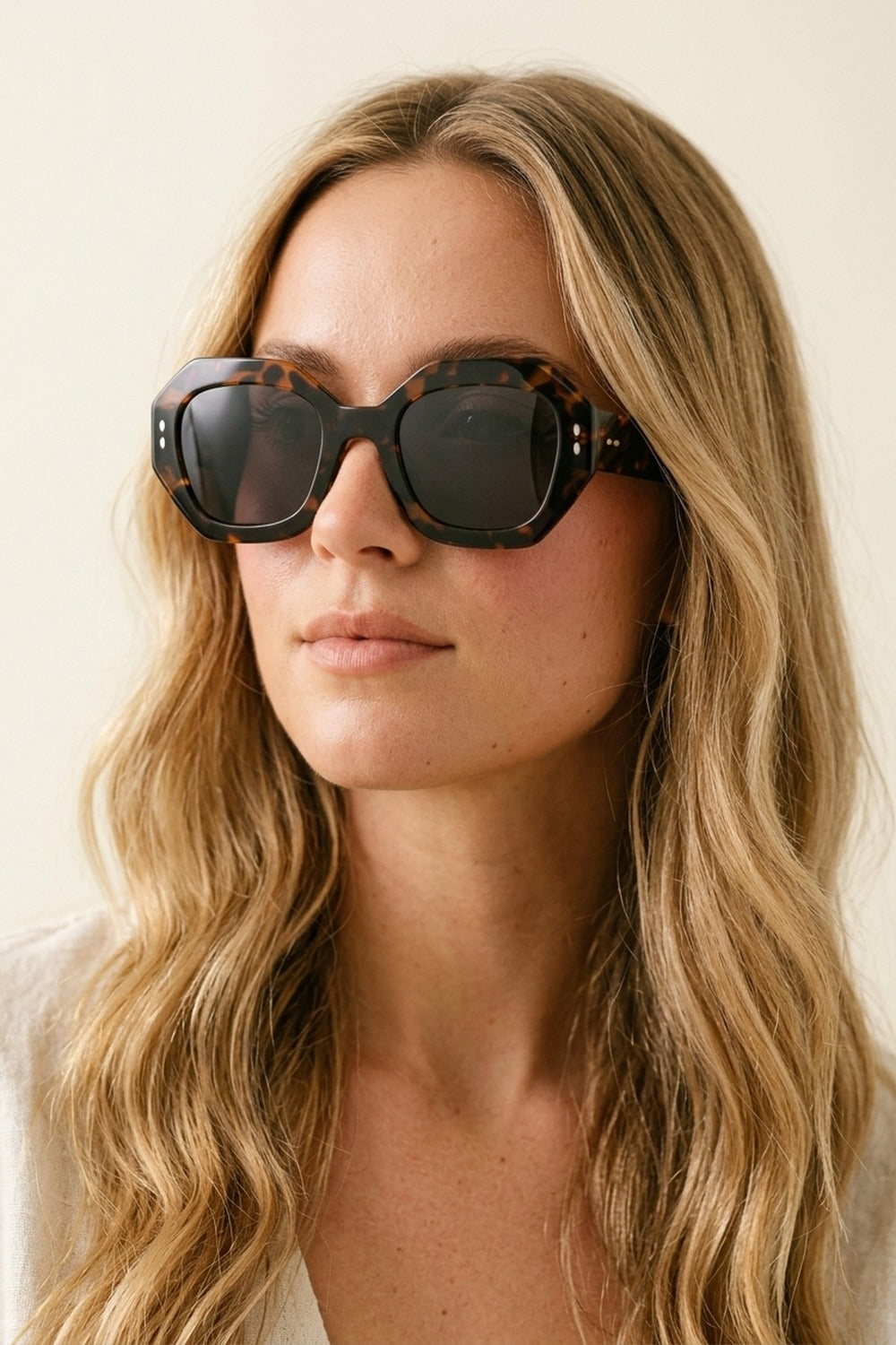UNIKCOSA Multicolor Tortoiseshell Octagon Frame Oversize Sunglasses