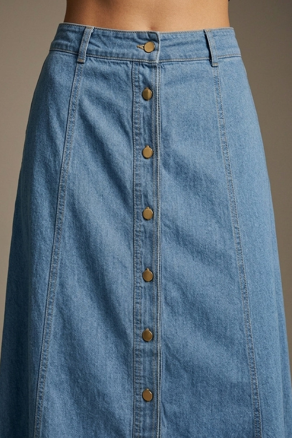 UNIKCOSA light blue button-front denim midi skirt with contrast stitching