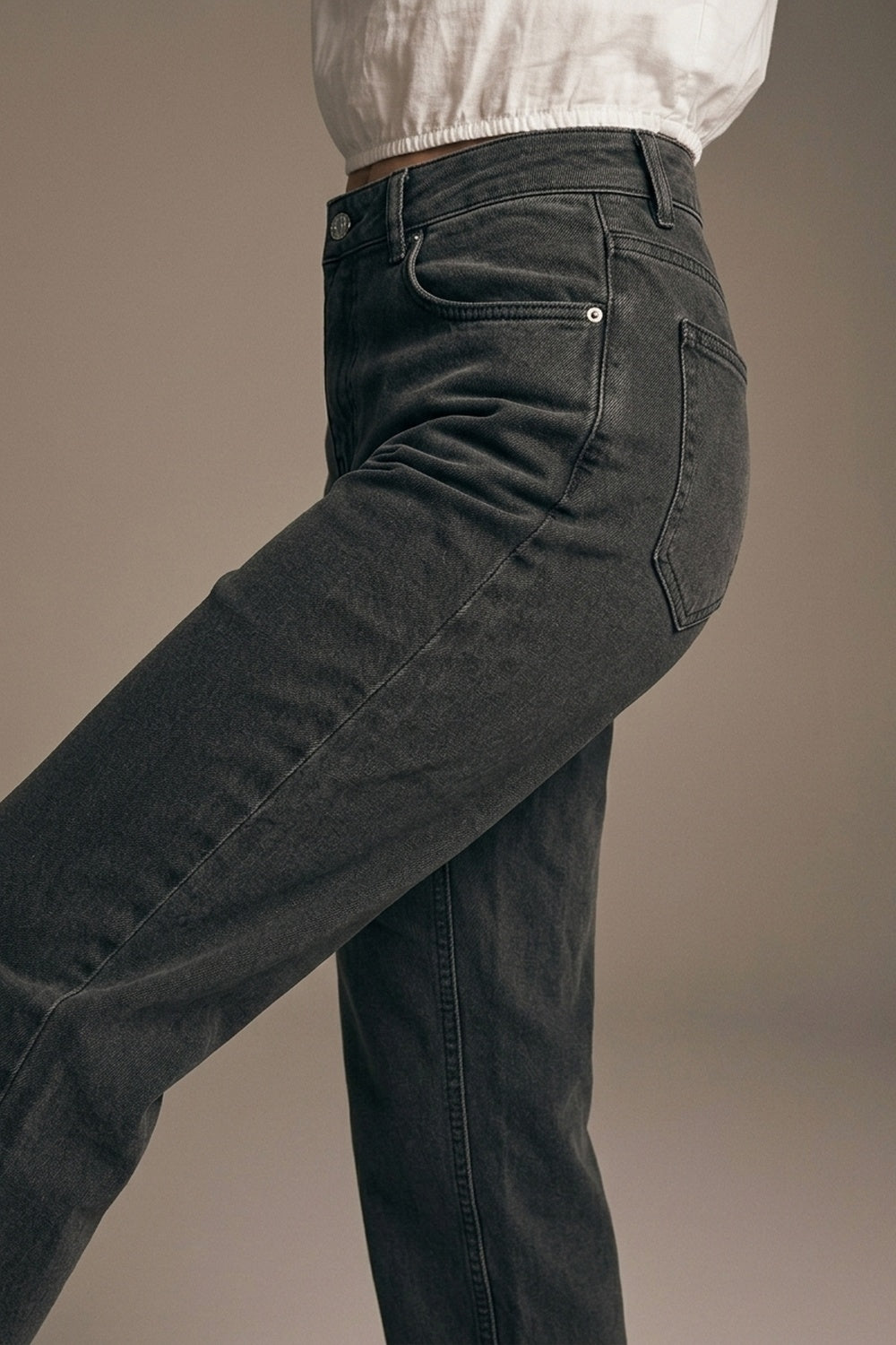 UNIKCOSA washed gray high-waisted barrel-leg jeans