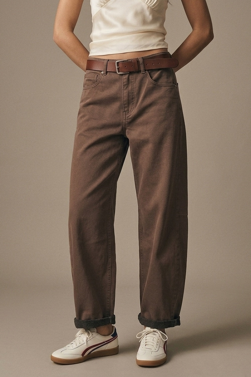 UNIKCOSA Fango Belted Barrel-Leg Pants